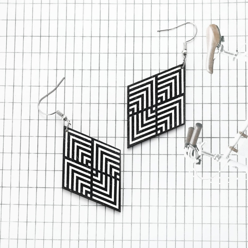 Classic Earring with Timeless Appeal