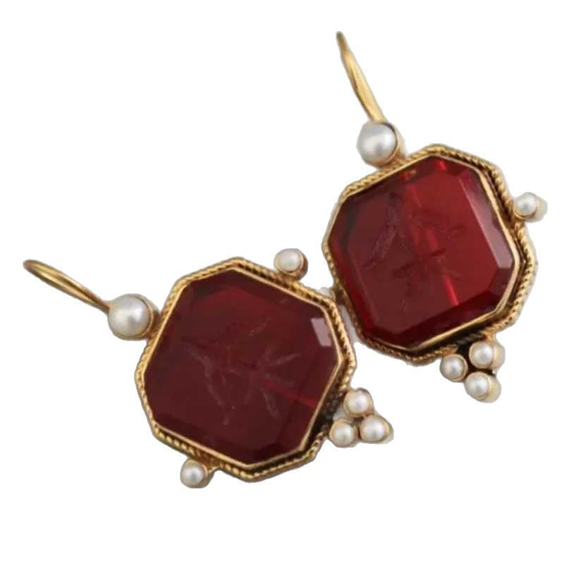 Classic Earring with Timeless Appeal