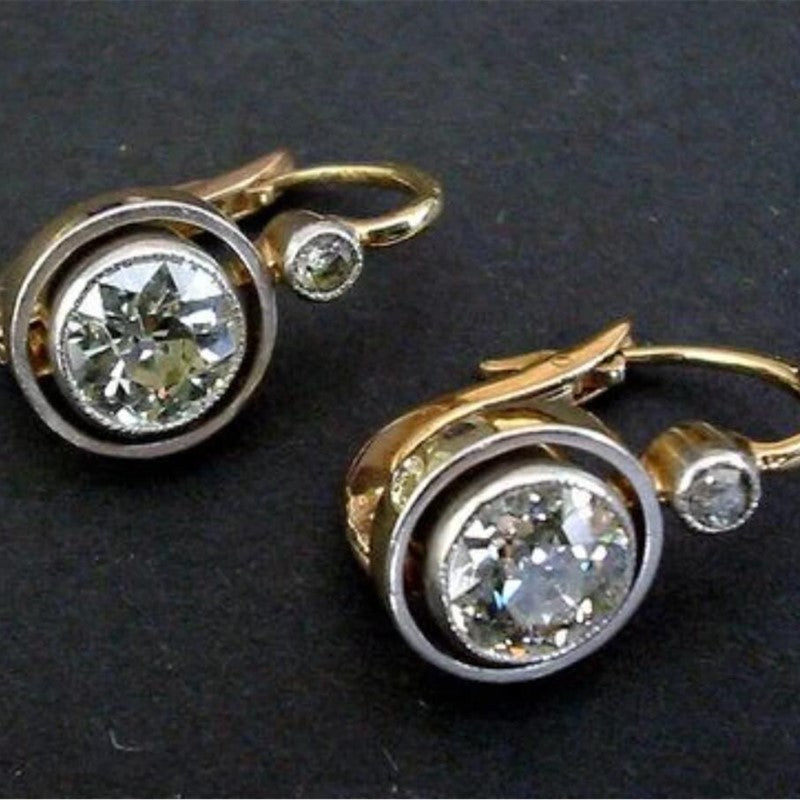 Stunning Gold Earring for Daily Wear