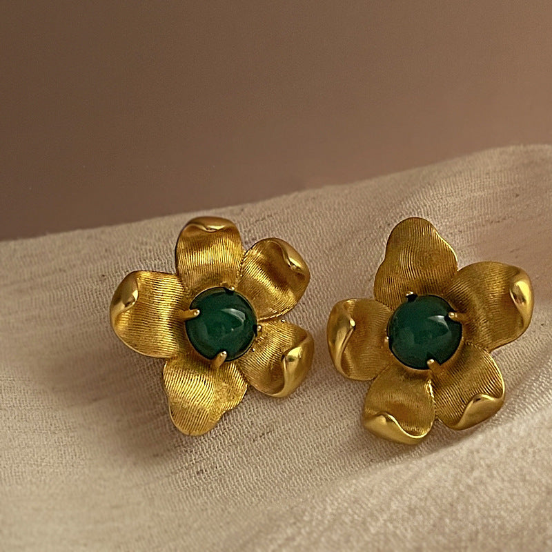 Vintage Handmade Gold Earring