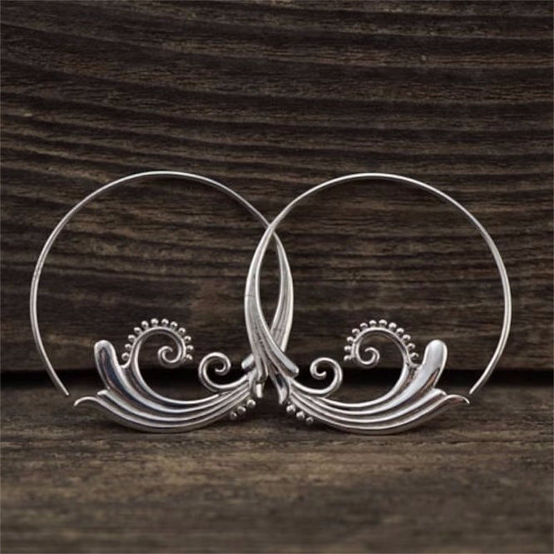 Elegant Silver Earring for Every Occasion
