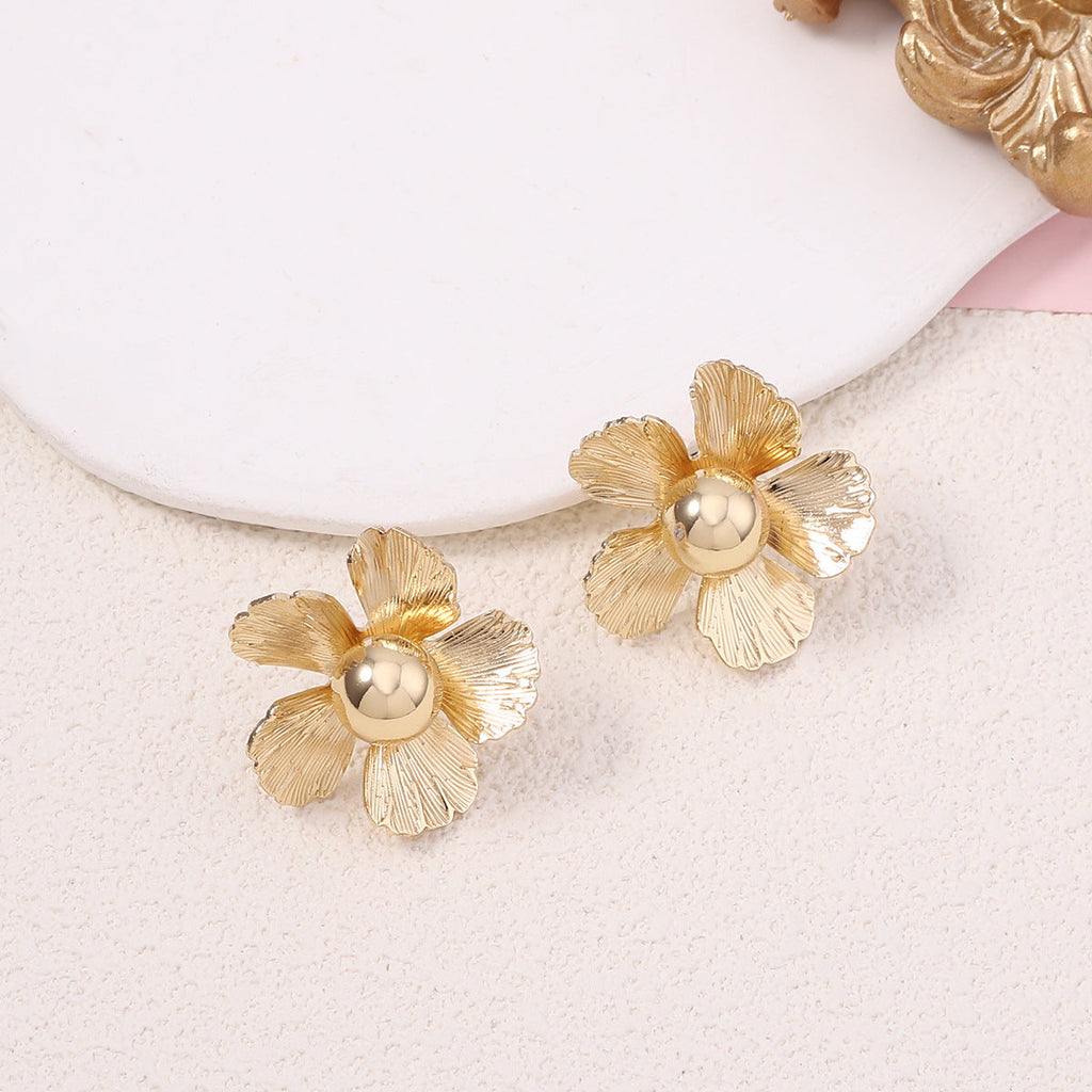 Classic Earring with Timeless Appeal