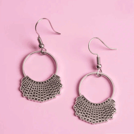 Stunning Necklace for Daily Wear