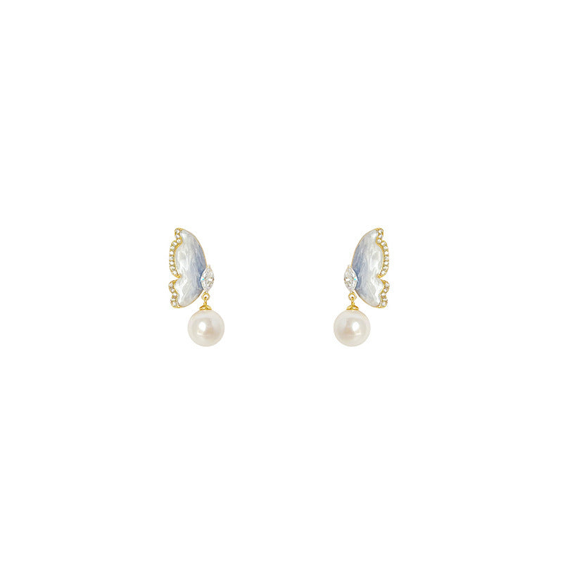Stunning Pearl Earring for Daily Wear