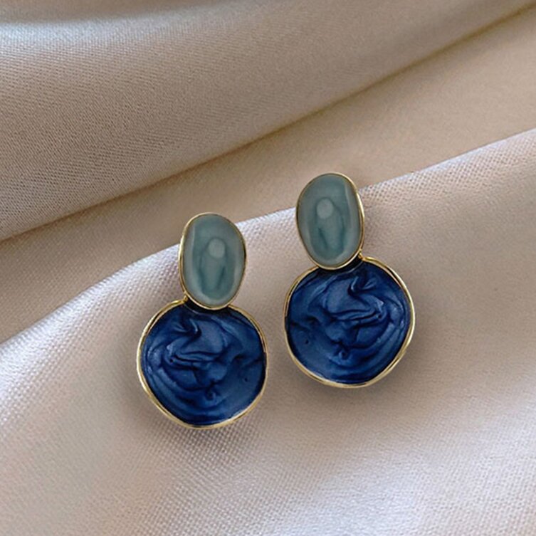 Stunning Earring for Daily Wear
