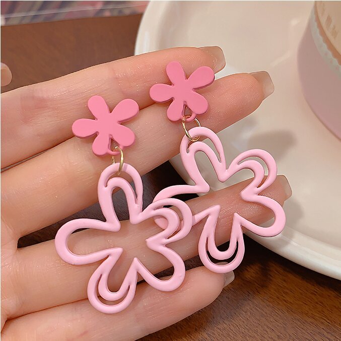 Vintage Handmade Earring