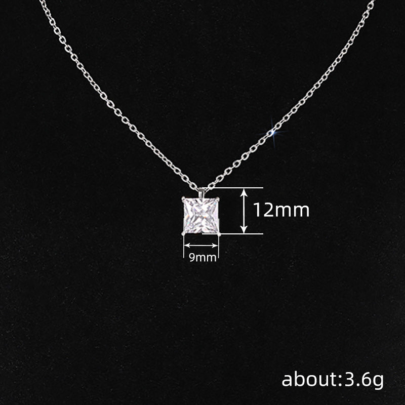 Stunning Necklace for Daily Wear