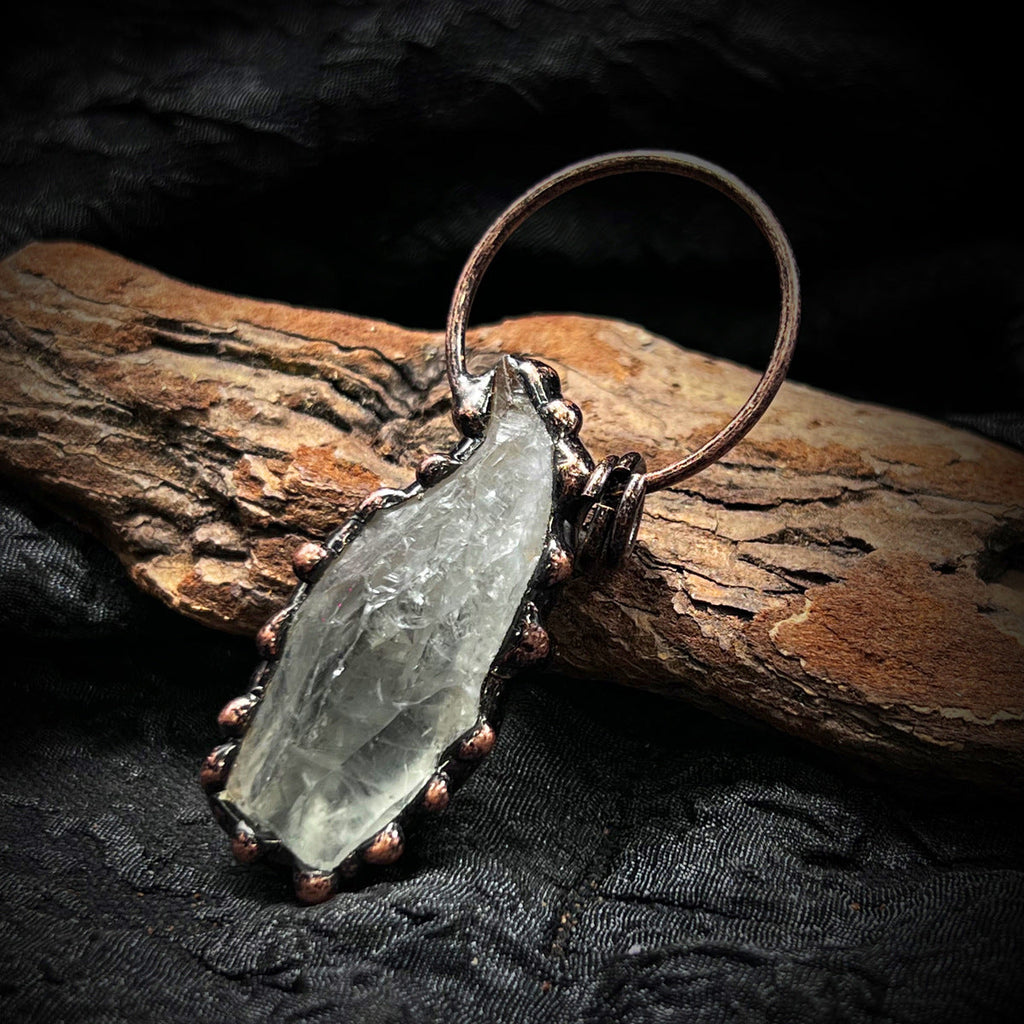 Stunning Necklace for Daily Wear