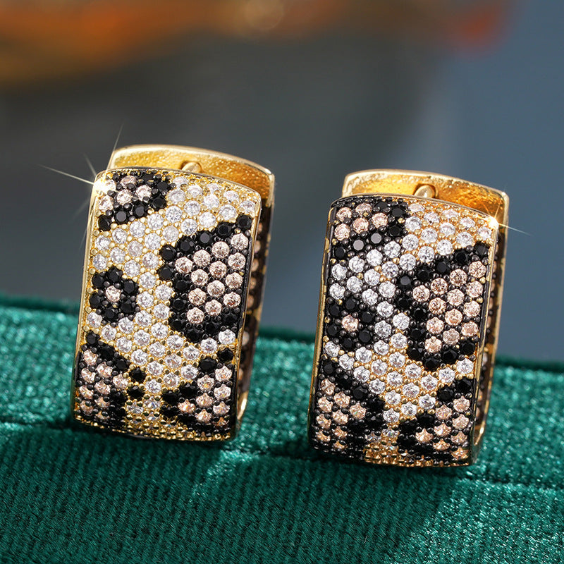 Stunning Earring for Daily Wear