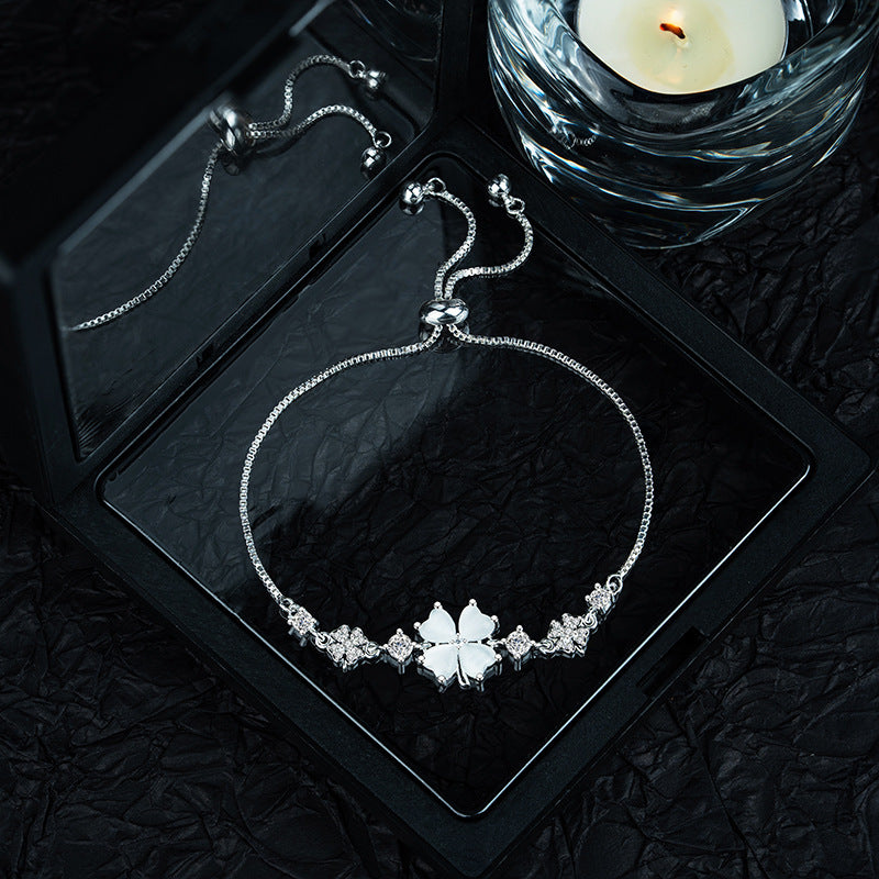 Stunning Piece for Daily Wear