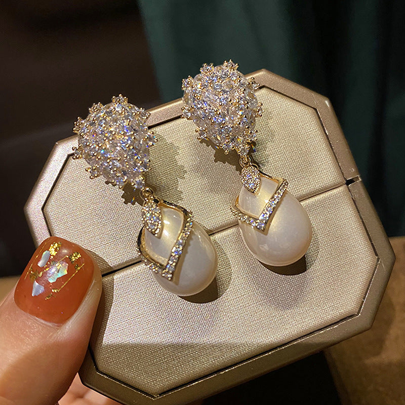 Stunning Pearl Earring for Daily Wear