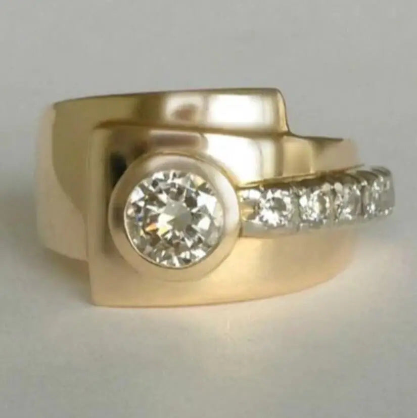 Stunning Gold Ring for Daily Wear