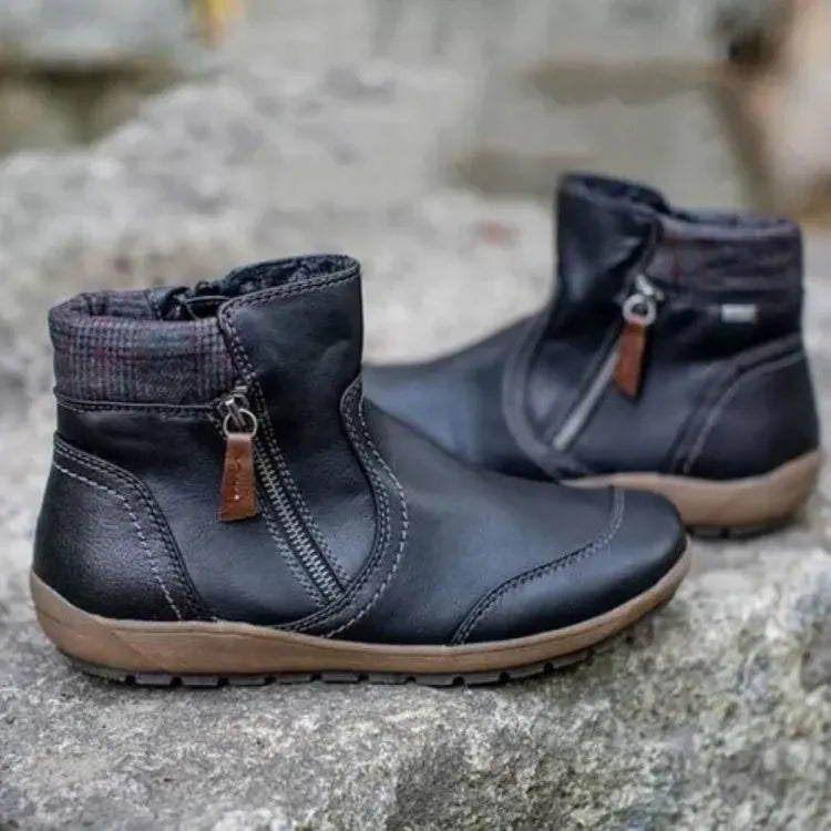 JO | Durable orthopaedic boots