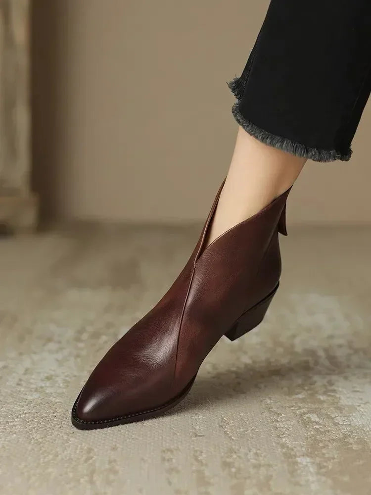 KS | Tapered ankle boot with block heel