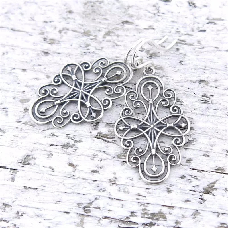 Stunning Silver Earring for Daily Wear