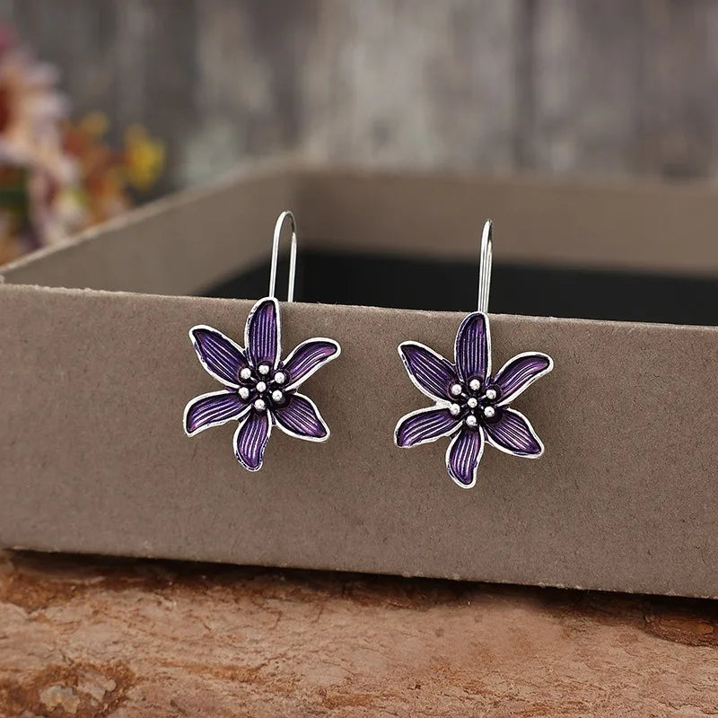 Vintage Handmade Silver Earring