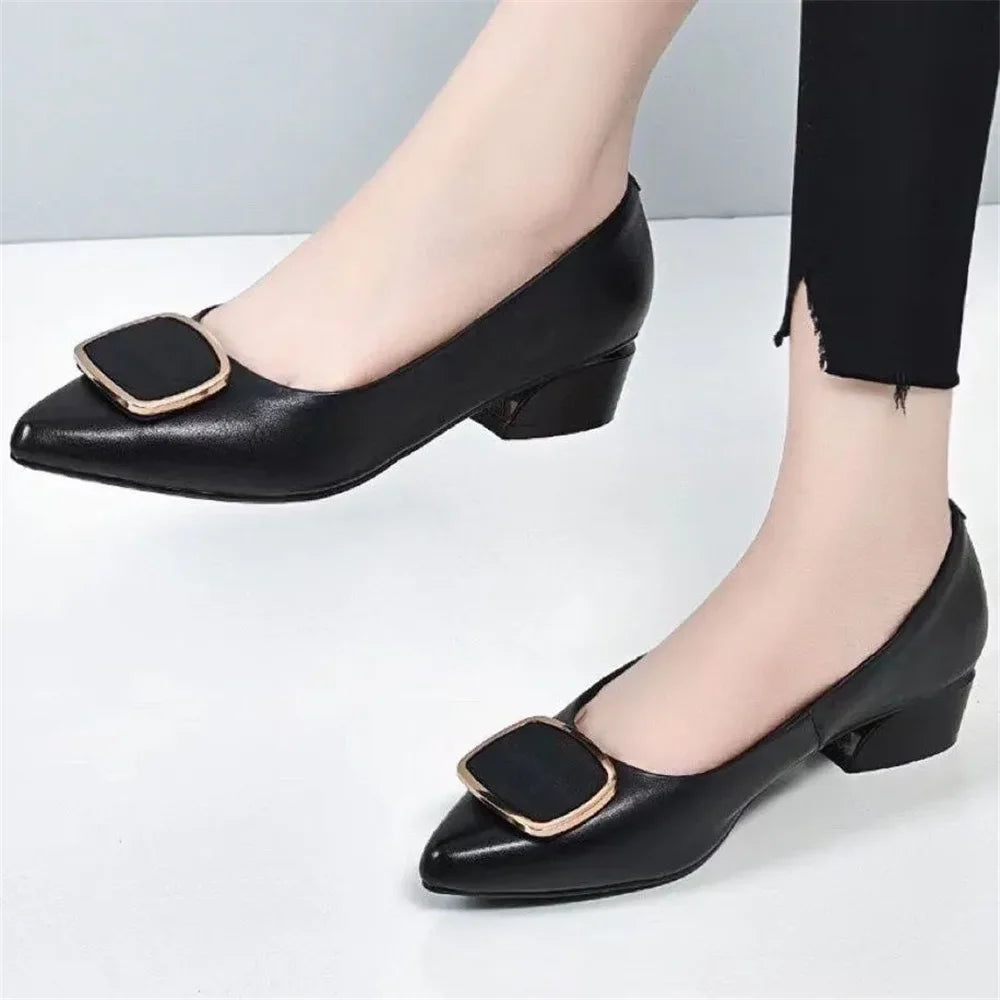 Durable and Supportive Orthopedic Shoes
