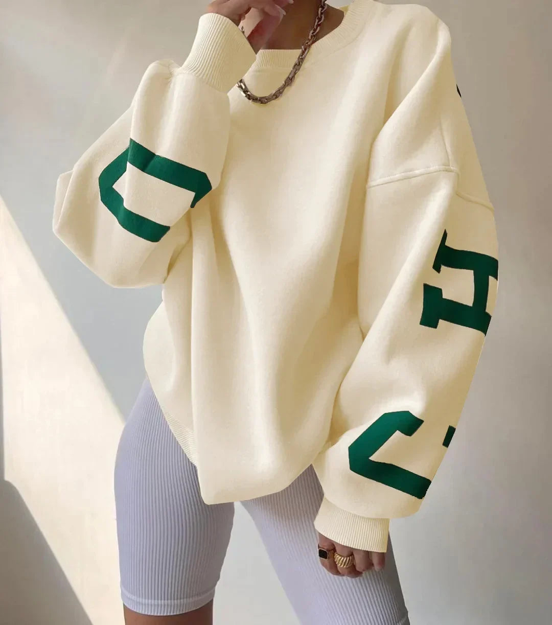 JO | Oversized sweatshirts