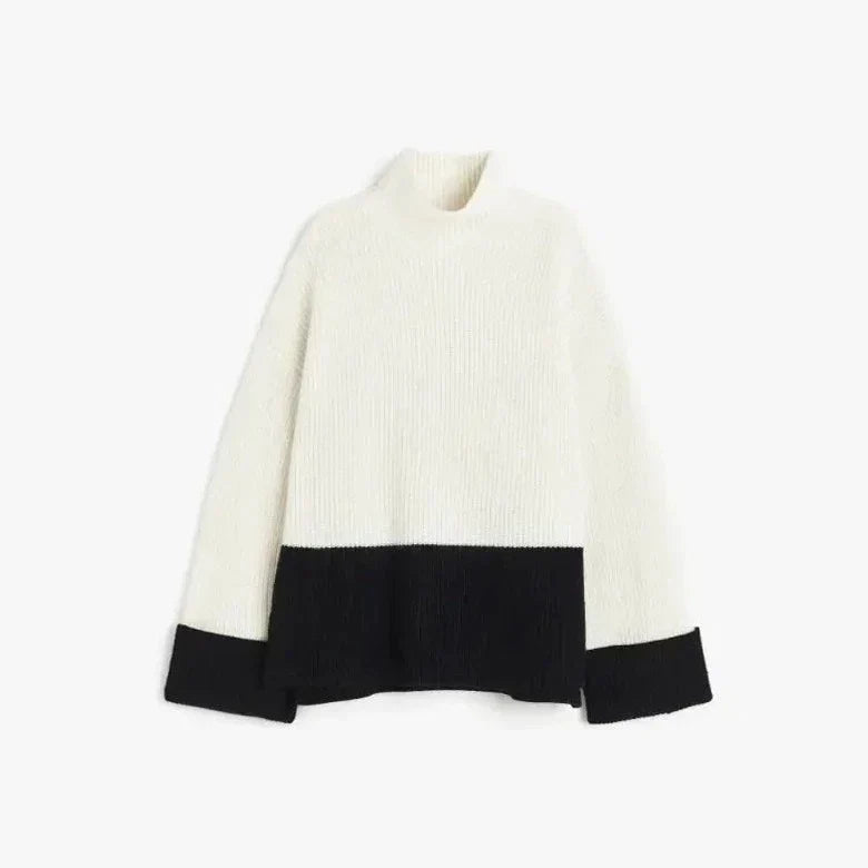 JO | Turtleneck sweater