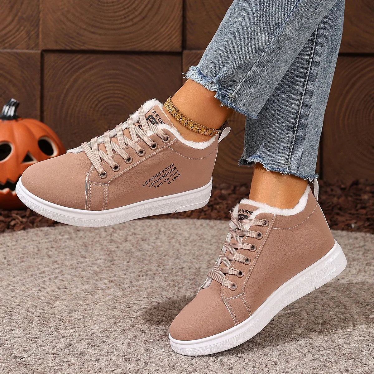 Durable and Supportive Orthopedic Sneakers