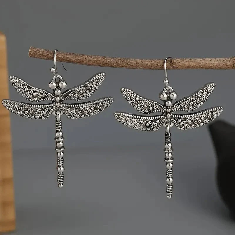 Beautiful Silver Earring with Unique Style