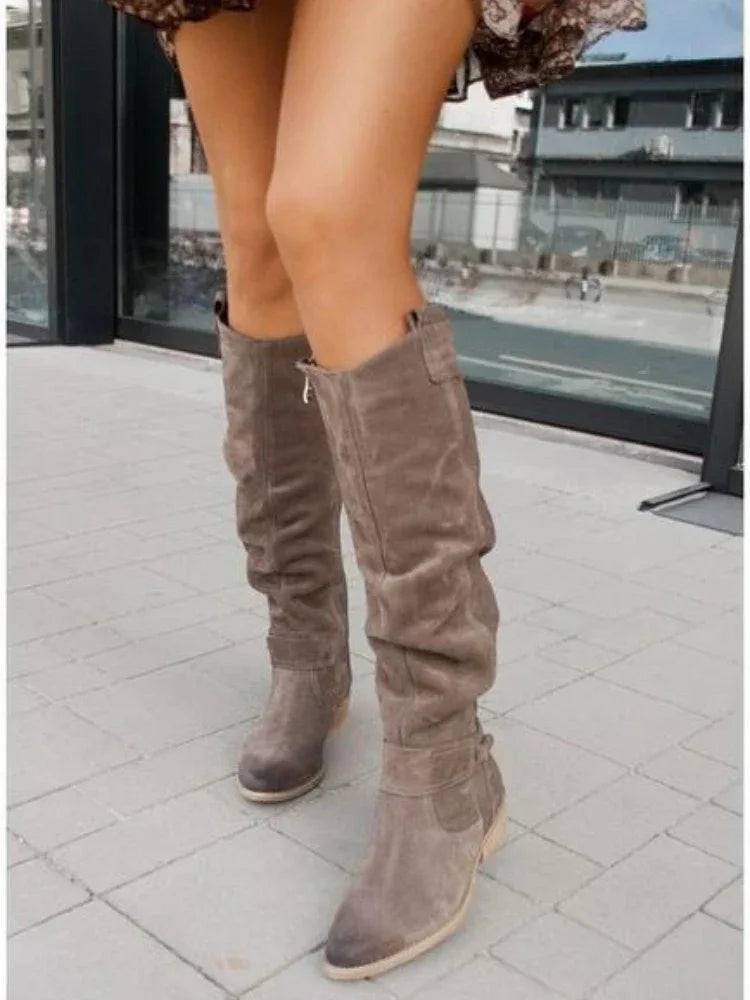 JO | Supportive orthopaedic boots