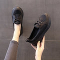 Durable and Supportive Orthopedic Sneakers