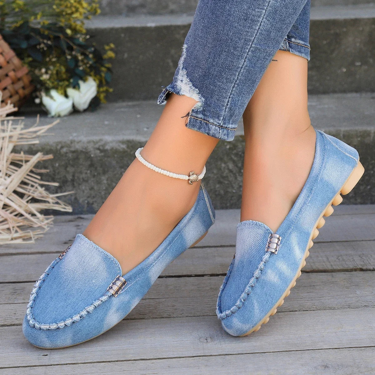 Fashionable and Supportive Orthopedic Sneakers