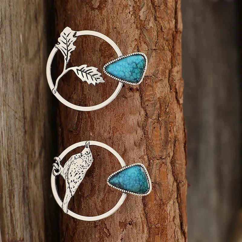 Romantic Silver Earring for Special Moments