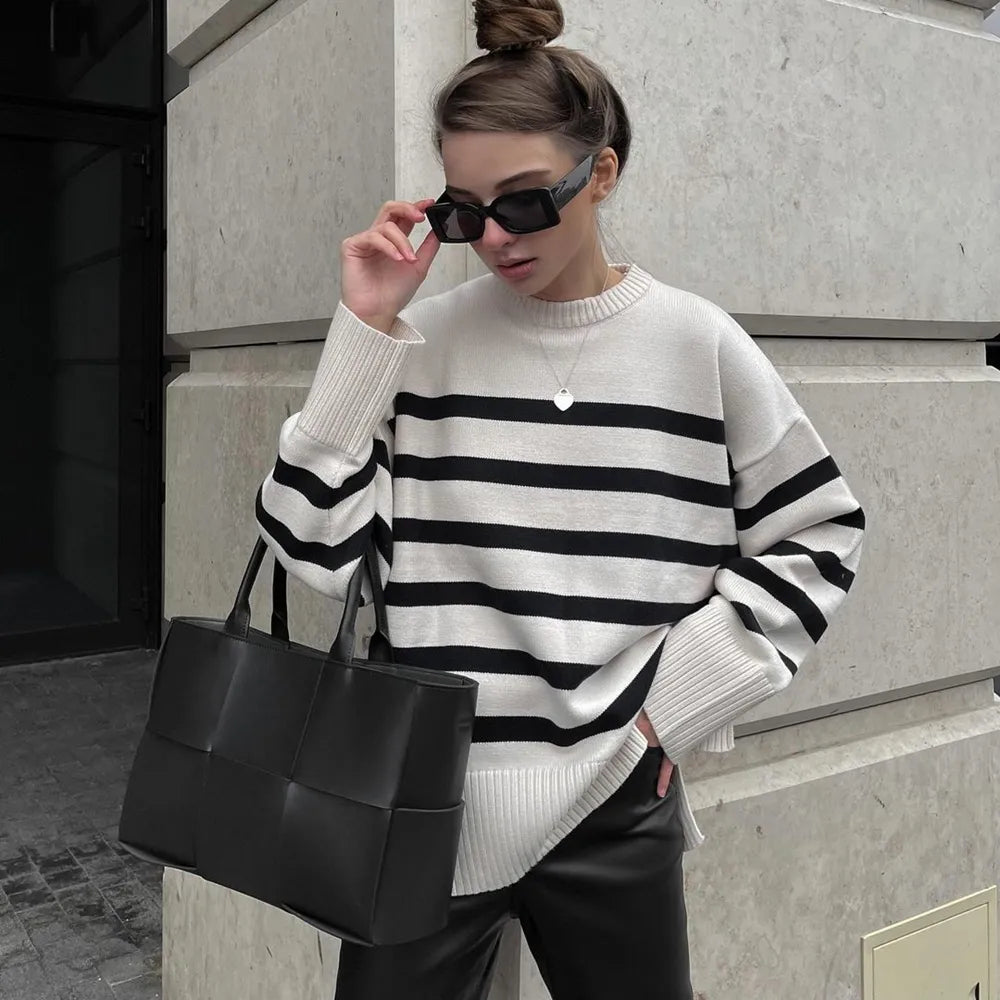 JO | Casual oversized striped sweater