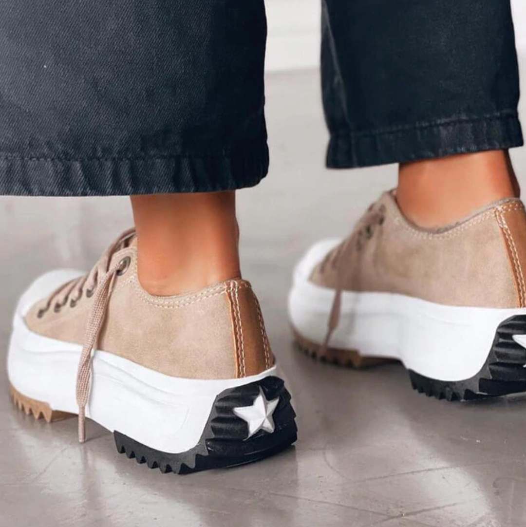 JO | Leather platform lace-up sneaker
