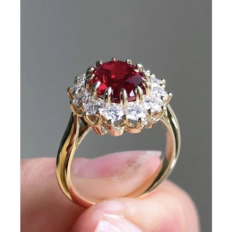 Classic Gold Ring with Timeless Appeal