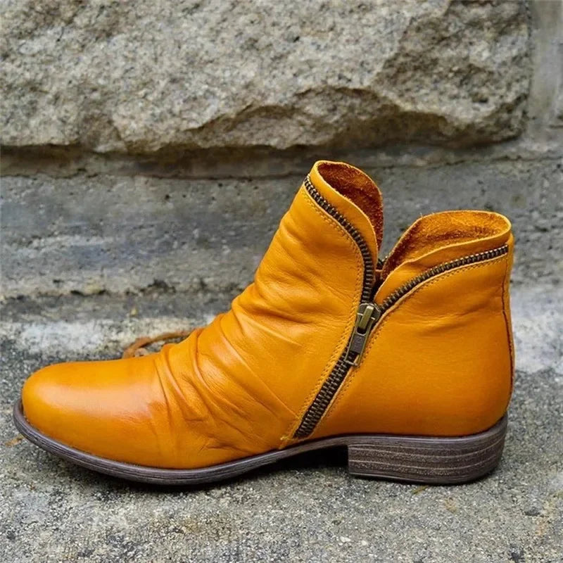 JO | Supportive and versatile orthopaedic shoes