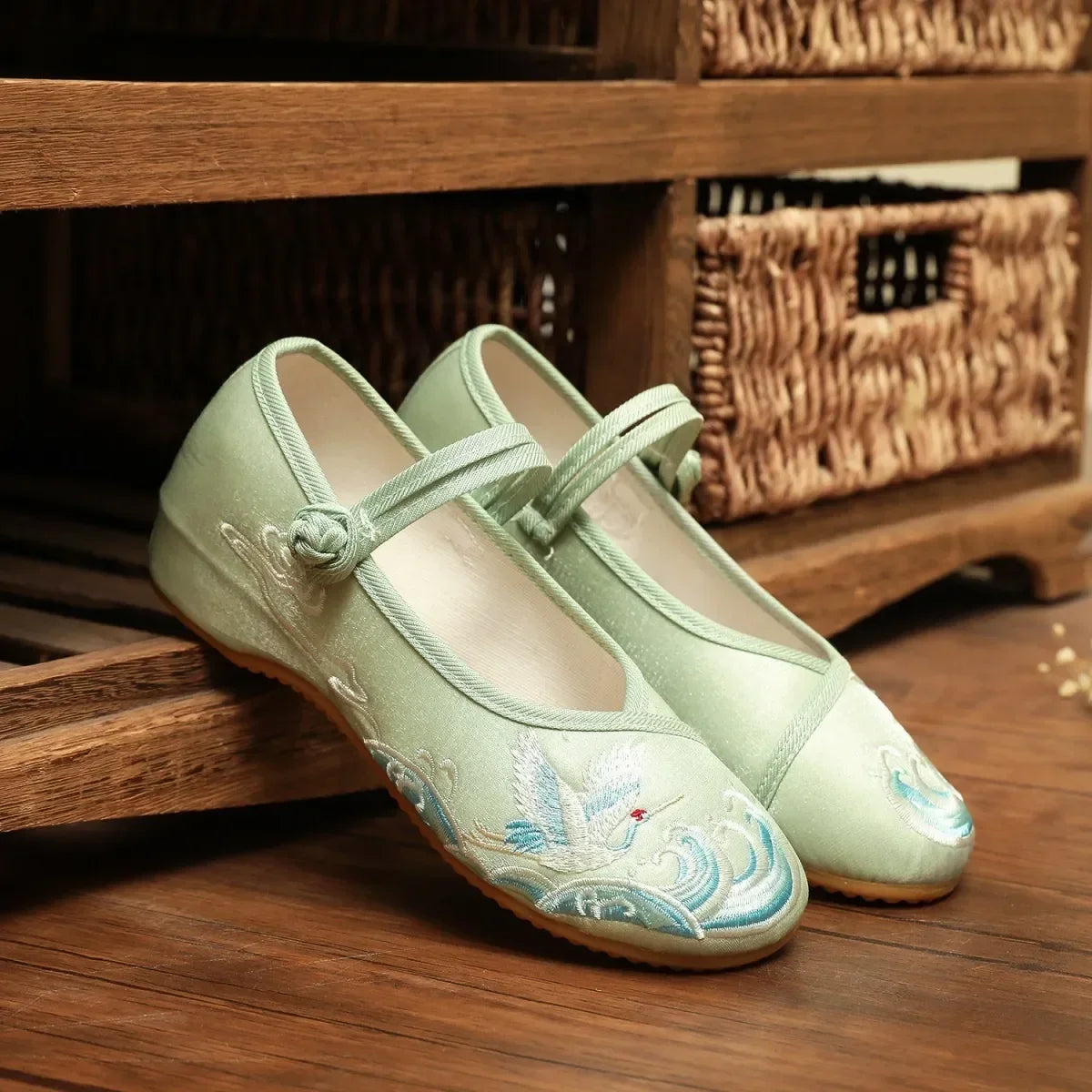 Versatile and Supportive Orthopedic Shoes