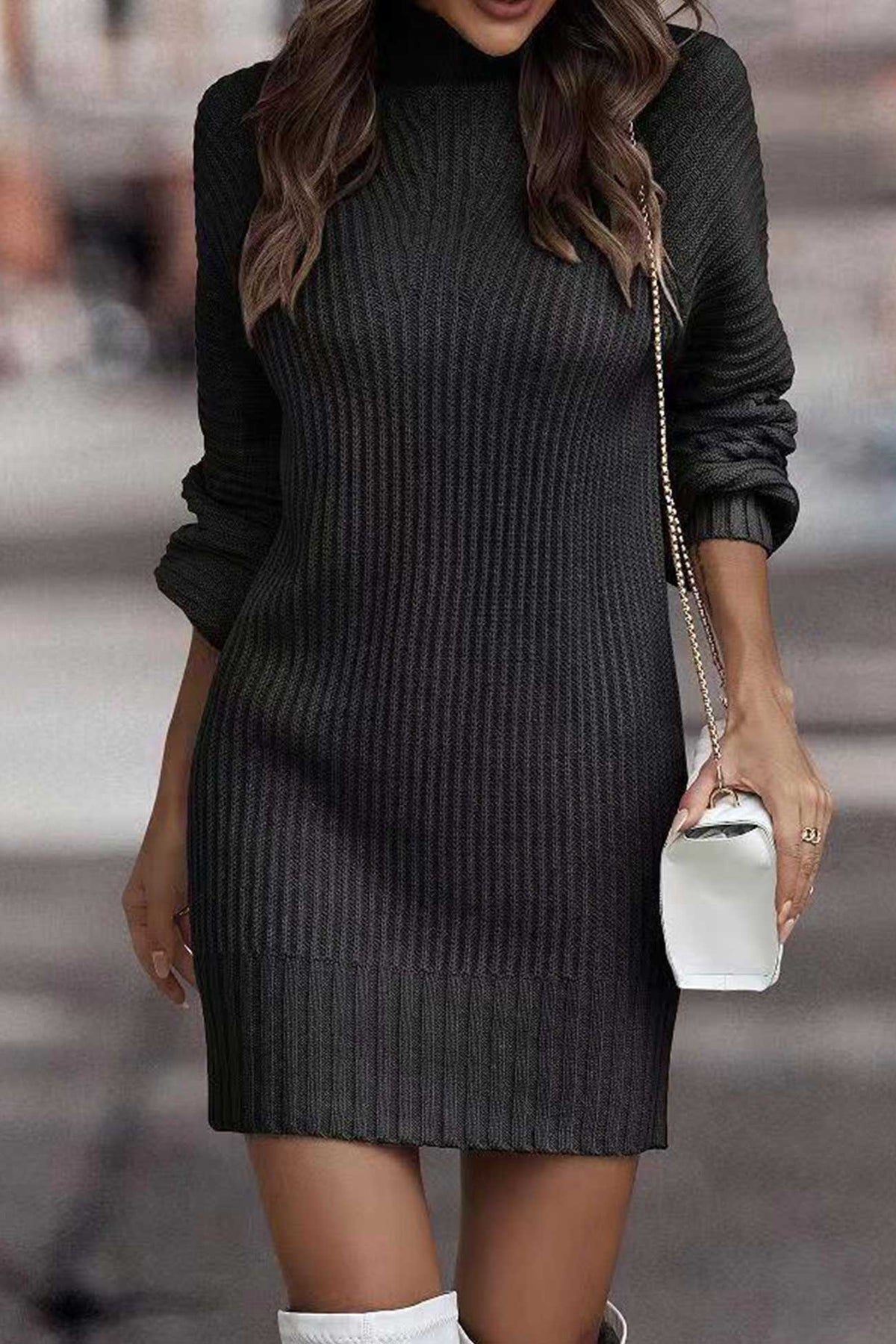 JO | Modern and versatile sweater