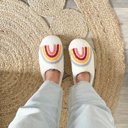 Finely Styled Slippers with a Classic Vintage Look