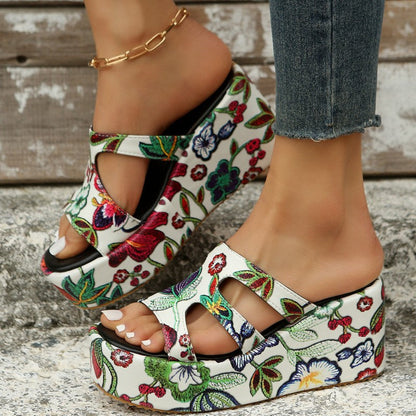 Elegantly Styled Shoes for Everyday Wear