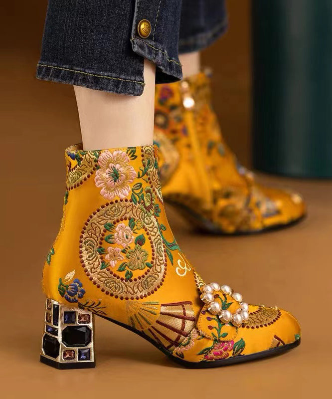 Subtly Elegant Boots with a Refined Vintage Look