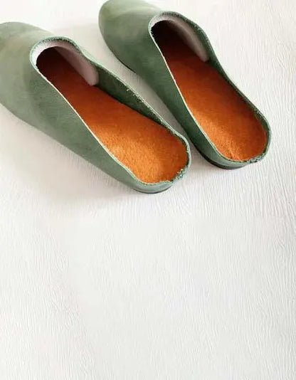Beautifully Crafted Slippers in a Classic Style