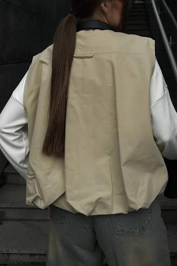 Fashionable Loose Sleeveless Pocket Vest