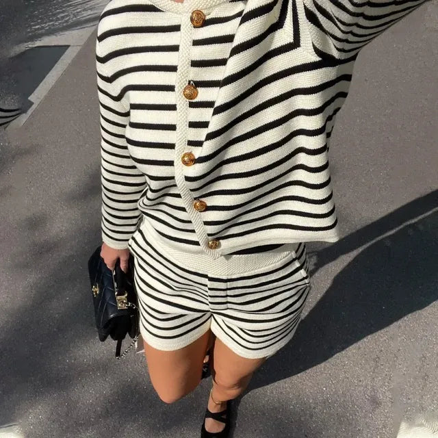 Taruxy Knitted Shorts 2 Piece Sets Outfits Loose Cardigan Sweater Woman Winter Street High Waist Short Suits