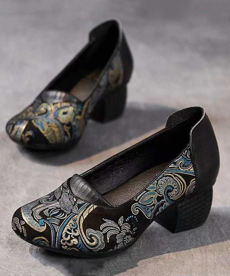 Beautifully Finished Heels in a Timeless Design