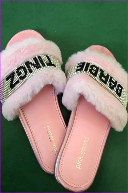 Vintage Style Slippers with a Modern Fit