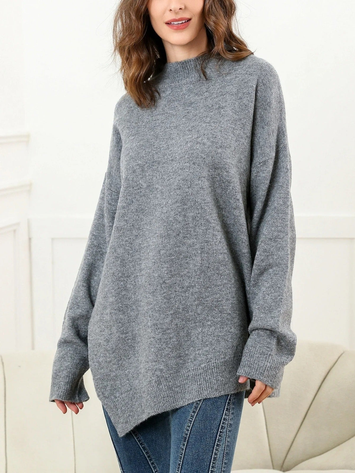 JO | Elegant sweater with side slits