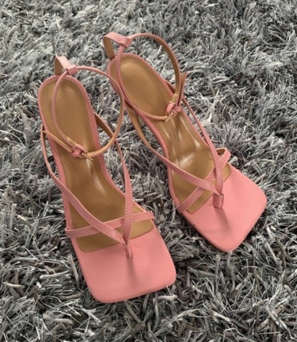 Elegantly Styled Heels for Everyday Wear