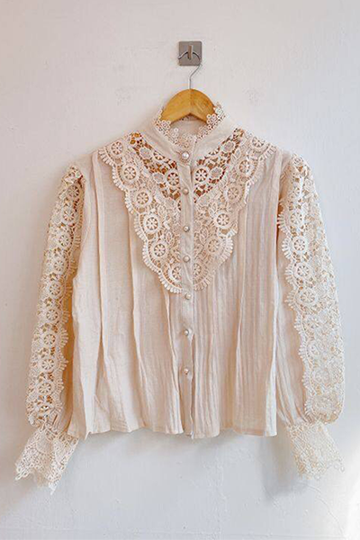 Patchwork Lace Hollowed Out Buckle Mandarin Collar Blouses(3 Colors)