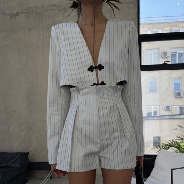 Taruxy Designer ’s Striped Set Oversized Blazer Two Pieces Set for Pullover Long Sleeve Shirt Tops and Shorts