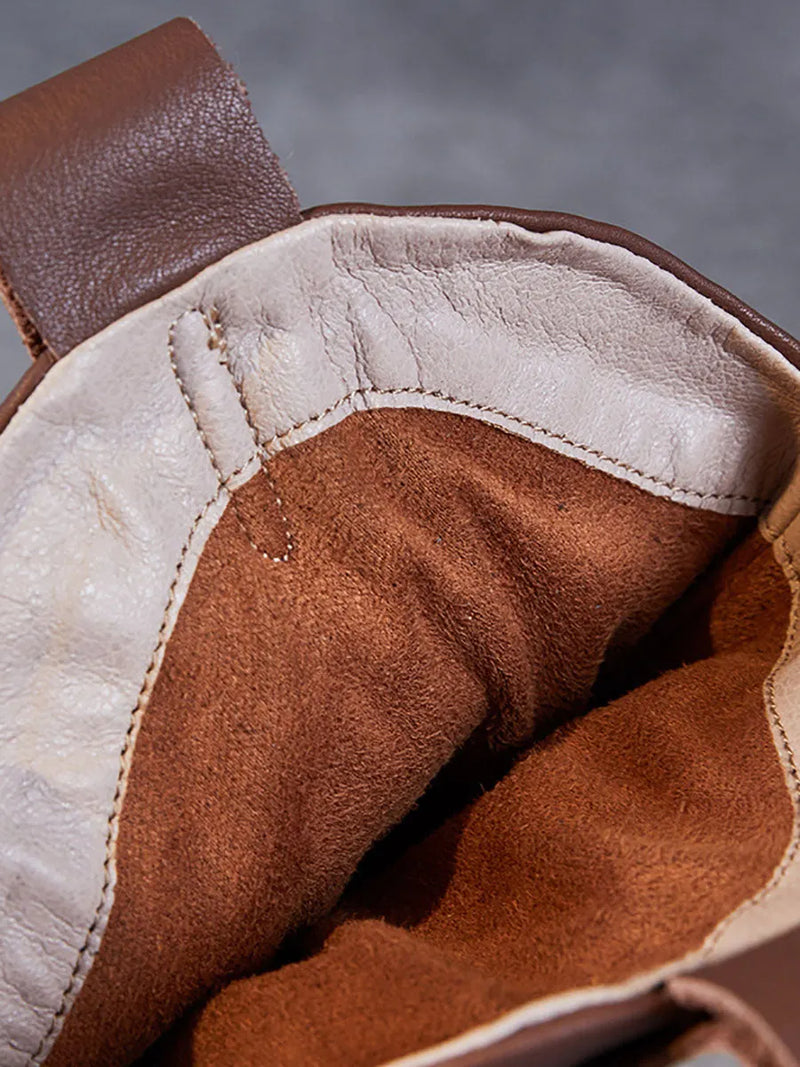Subtly Elegant Boots with a Refined Vintage Look