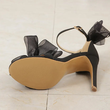 Thoughtfully Designed Shoes in a Timeless Style