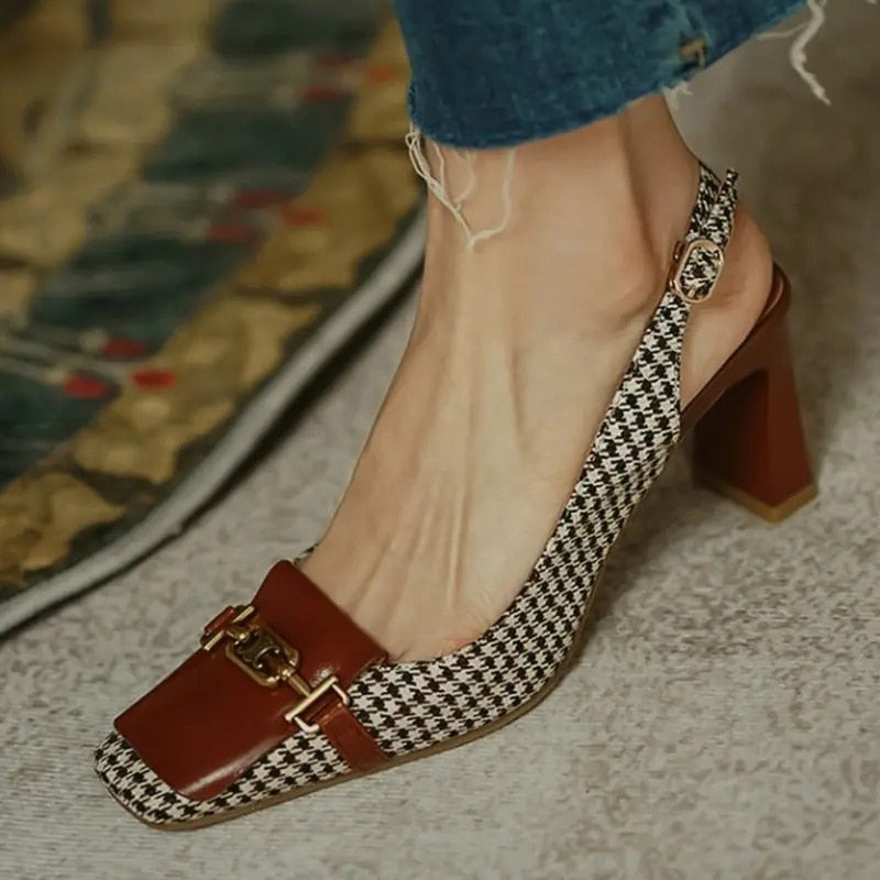 Biatris Sandals